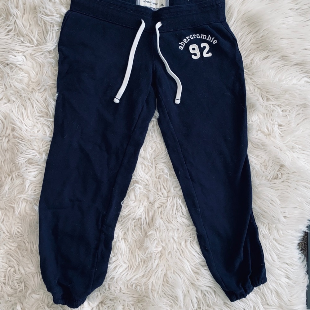 Abercrombie & Fitch cropped leggings - Size L